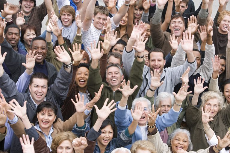 Why Your Social Media Groups are Making You Dumber